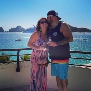 Meet your Posher, Max